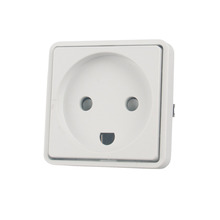 LK FUGA® stikkontakt m/jord hvid